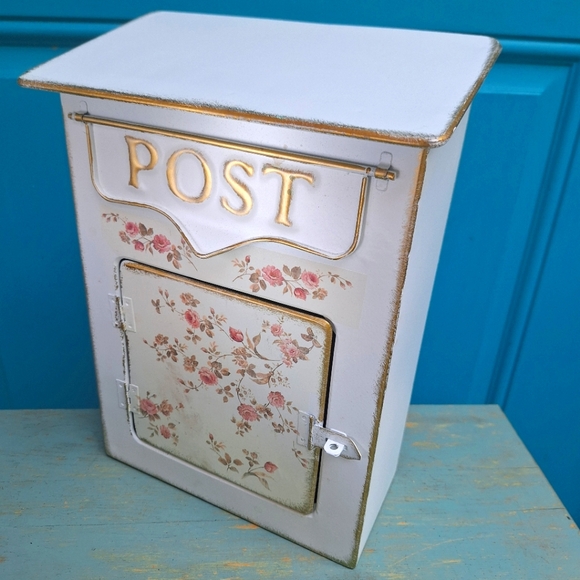 Ashland Vintage Reproduction Metal Mailbox Floral Tea Garden NWT New with Tag - Picture 8 of 13